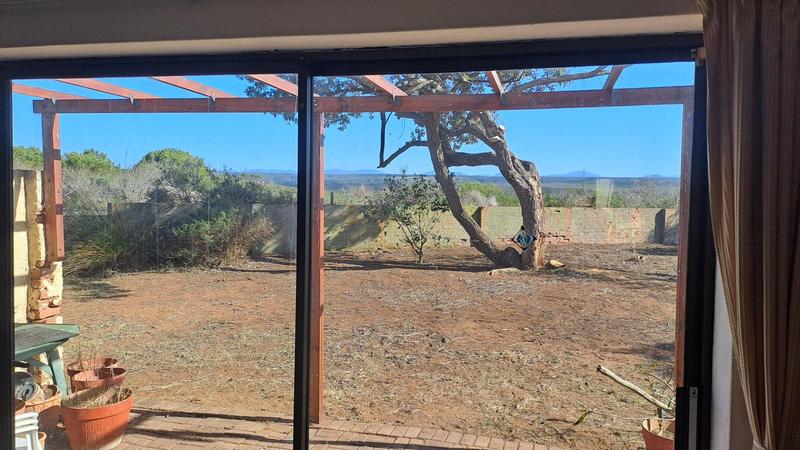 2 Bedroom Property for Sale in Stilbaai Wes Western Cape